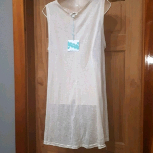 Top or Tunic - Picture 3 of 6